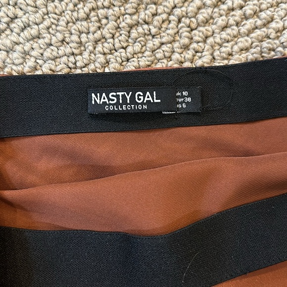 Nasty Gal Collection skirt - Picture 2 of 3